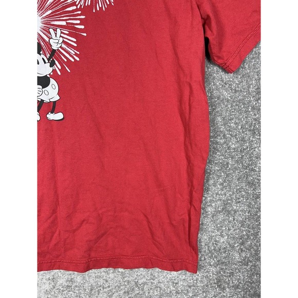 Disney x AE American Eagle Mickey Mouse Be Love Fun True You T-shirt Mens XL Red - Picture 7 of 14